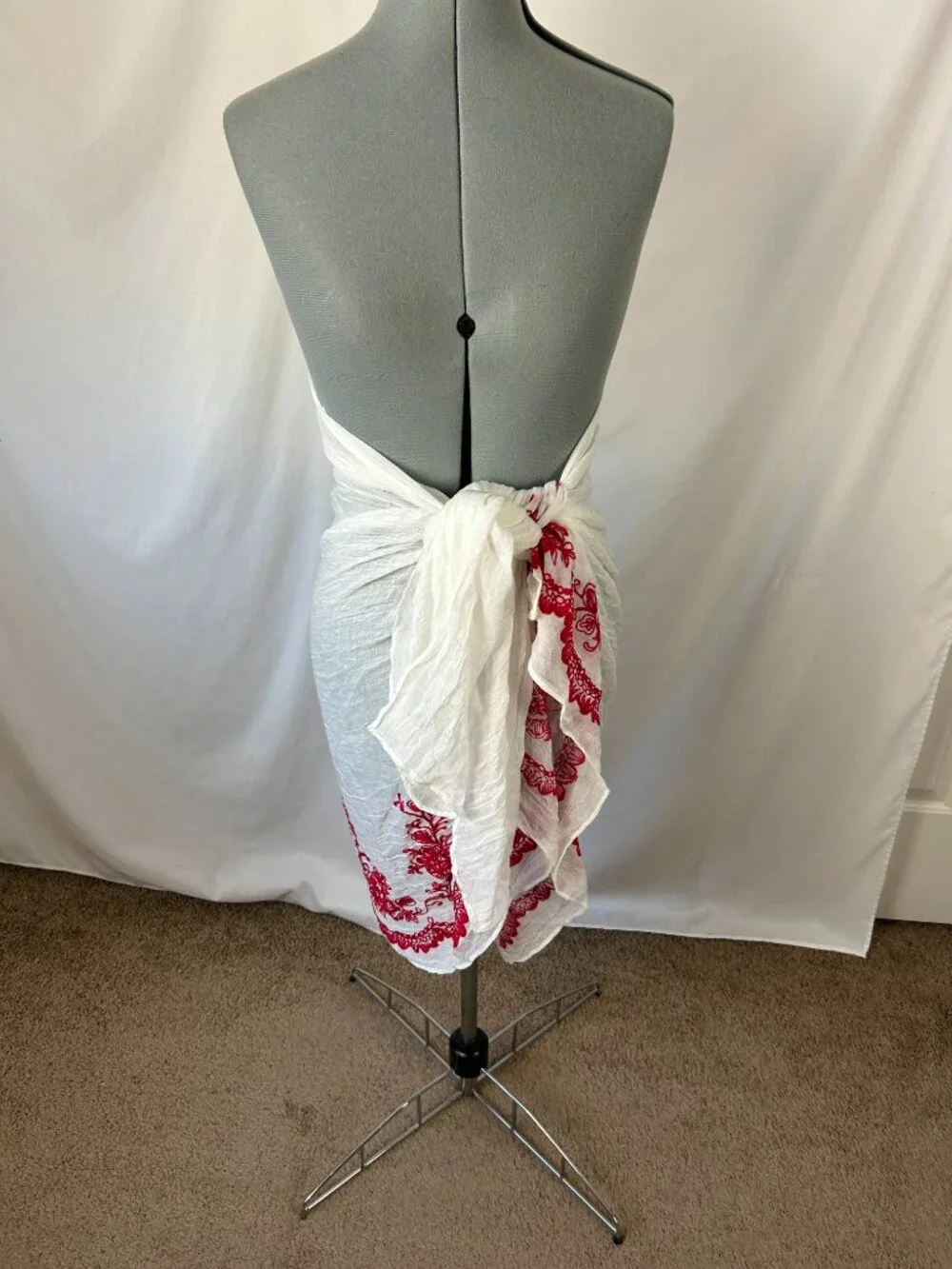 Embroidered Gauzy Scarf Wrap Red White Floral